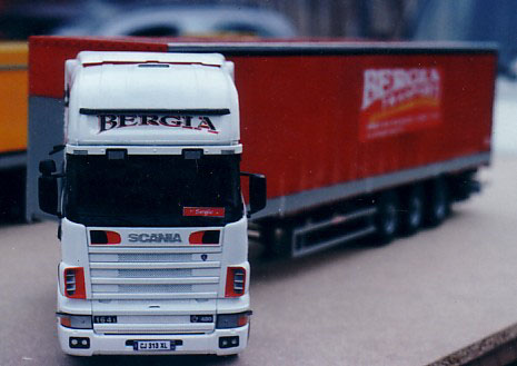 SCANIA 144